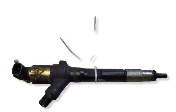Mazda 6 Fuel injector R2AA13H50