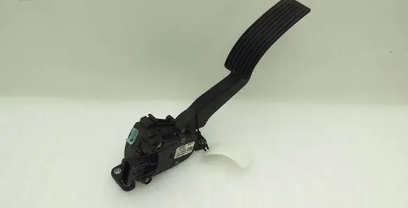 Alfa Romeo 159 Accelerator throttle pedal 60695128