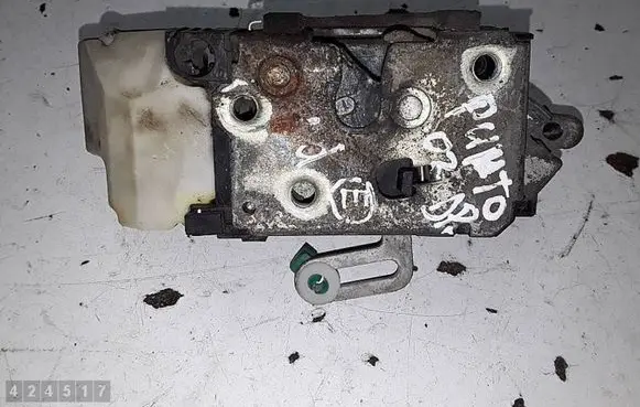 Fiat Punto (188) Front door lock