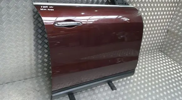 Maserati Levante Front door 6325698566