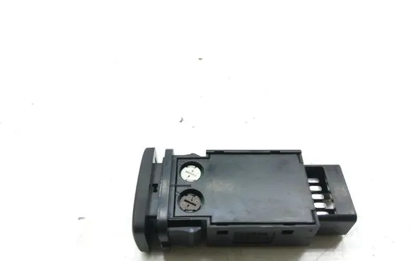 Lexus IS 220D-250-350 Windscreen/window heater switch 15A280
