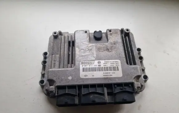 Renault Scenic II - Grand scenic II Engine control unit/module 0281013366