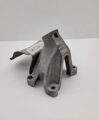 Audi A6 S6 C7 4G Engine mounting bracket 8K0199307BJ 8K0199307