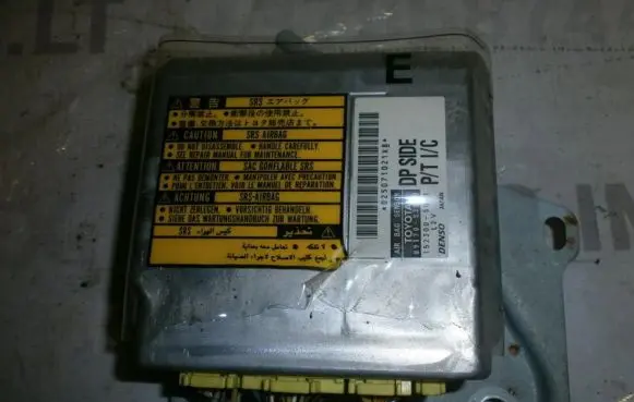 Lexus IS 200-300 Airbag control unit/module 8917053040 1523005071