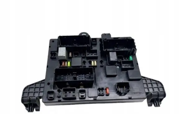 Opel Astra J High voltage junction box 13343950