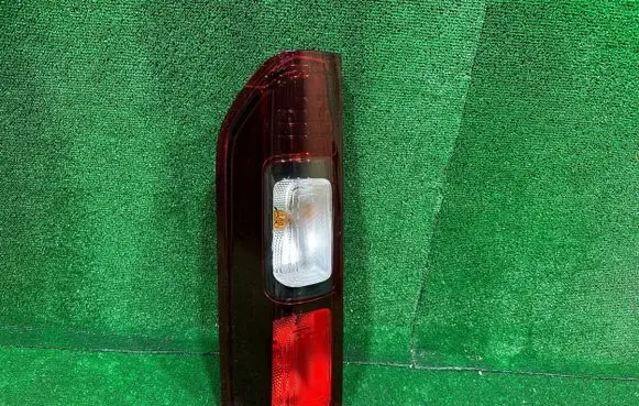 Renault Trafic III (X82) Rear/tail lights 265556737R