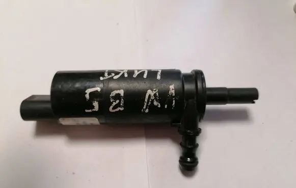 Volkswagen PASSAT B5 Headlight washer pump 8TW00684903
