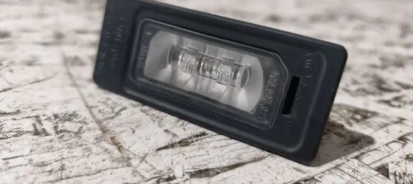 Audi Q5 SQ5 8R Number plate light 4G0943021