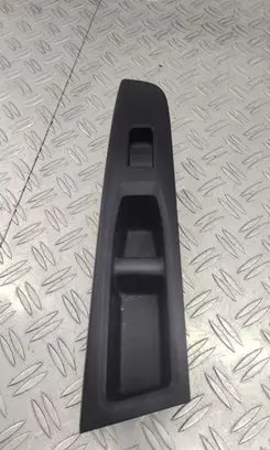 Toyota Yaris Electric window control switch 742310D690