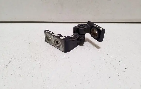 Audi A6 S6 C6 4F Front door upper hinge 