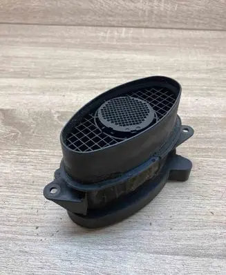 BMW 5 E39 Mass air flow meter VE700217 K140730243