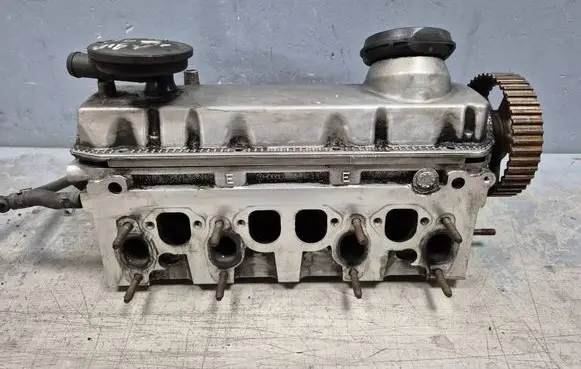 Skoda Octavia Mk1 (1U) Engine head 038103373E
