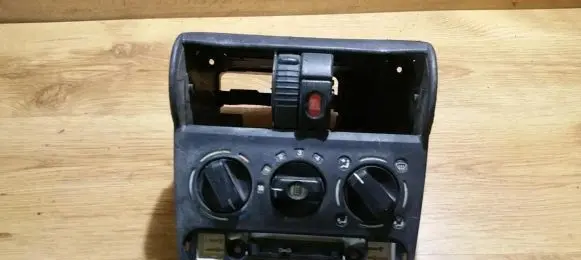 Opel Combo B Climate control unit