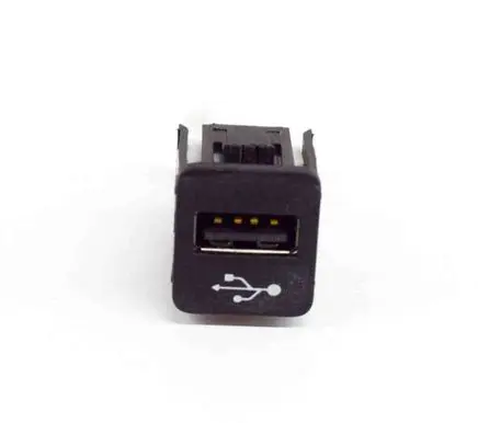 BMW 4 G22 G23 G24 G26 USB socket connector 9229294
