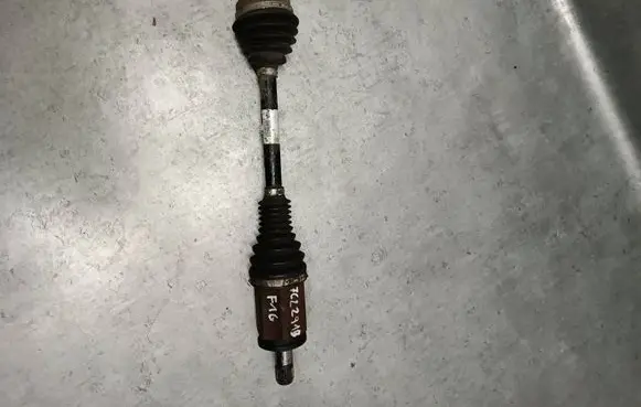 BMW X6 F16 Front driveshaft 7622913