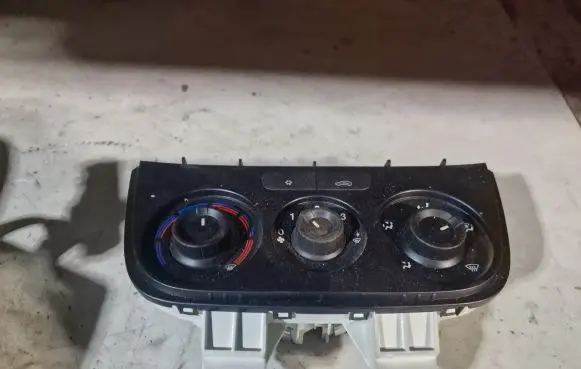 Fiat Doblo Climate control unit