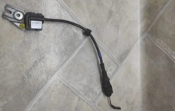 Volkswagen Touareg I ESP acceleration yaw rate sensor 7L0907673C