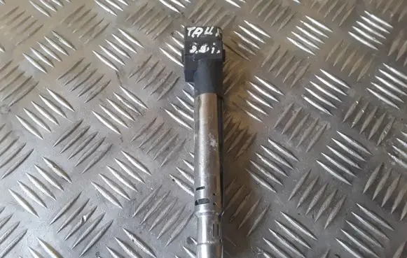 Volkswagen Touareg I High voltage ignition coil 022905715B 78412003