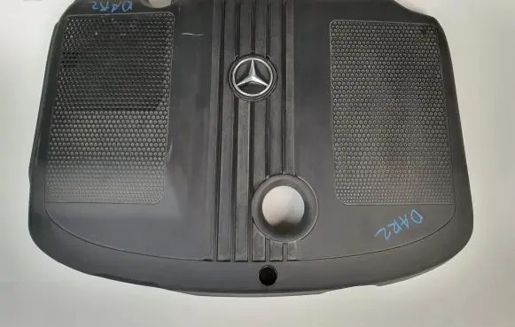 Mercedes-Benz E W212 Engine cover (trim) A6510101467