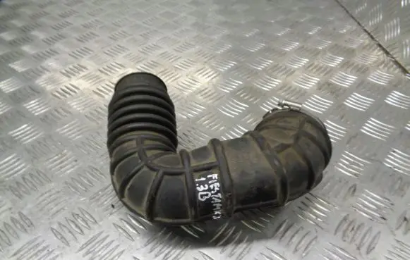 Ford Fiesta Air intake hose/pipe 2S61-9R504-DC