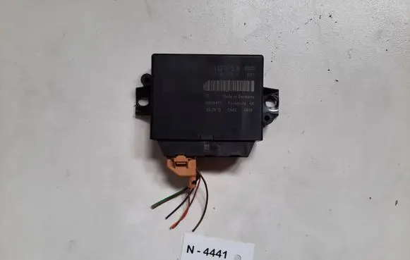 Skoda Octavia Mk2 (1Z) Parking PDC control unit/module 5J0919475A