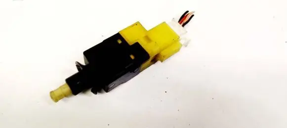 Brake pedal sensor switch