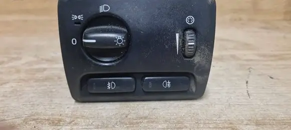 Light switch