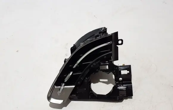 Mercedes-Benz E W214 Dashboard side air vent grill/cover trim A2148303301