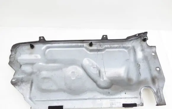 Volvo XC60 Heat shield in engine bay 31280079 6G9N10B738AH