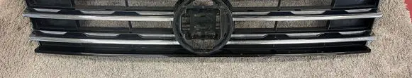 Volkswagen Tiguan Front bumper upper radiator grill 5NA853653