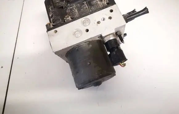 Audi A4 S4 B6 8E 8H ABS Pump 8e0614517a