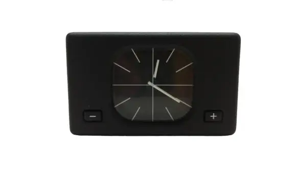 BMW 5 E34 Clock 1374282