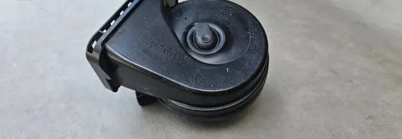 Volvo XC90 Horn signal AM80SX