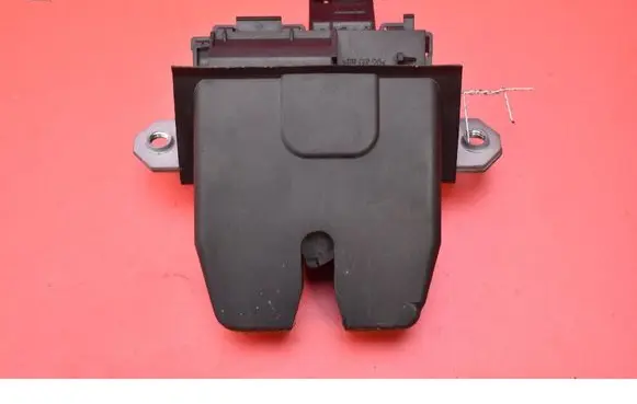 Ford Mondeo MK IV Tailgate/trunk/boot lock/catch/latch 8M51-R442A66-AB
