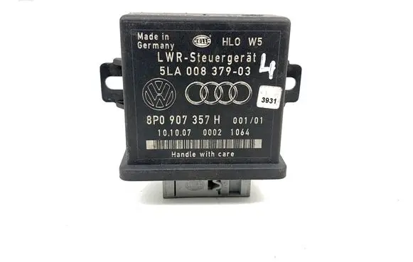 Audi A4 S4 B7 8E 8H Light module LCM 8P0907357H