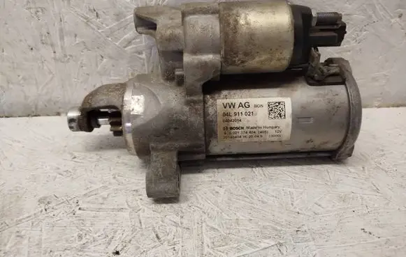 Audi A6 C7 Starter motor 04L911021 04042014 0001174404