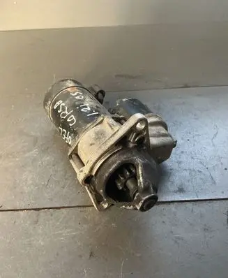 Opel Corsa C Starter motor 09130838 D6RA162