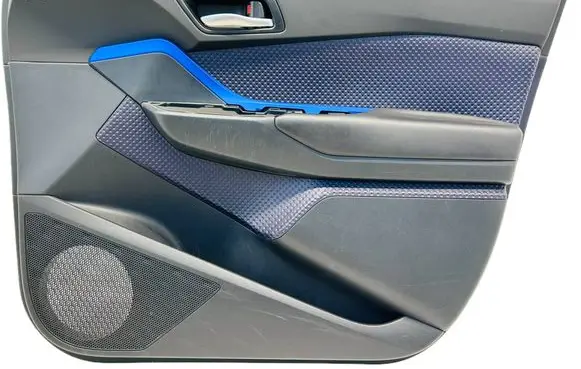 Toyota C-HR I Front door card panel trim 67061F4030