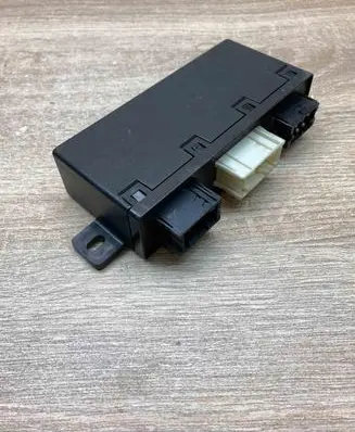 BMW 5 E39 Door control unit/module 8378769 05071753