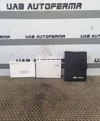 Hyundai i30 Owners service history hand book 