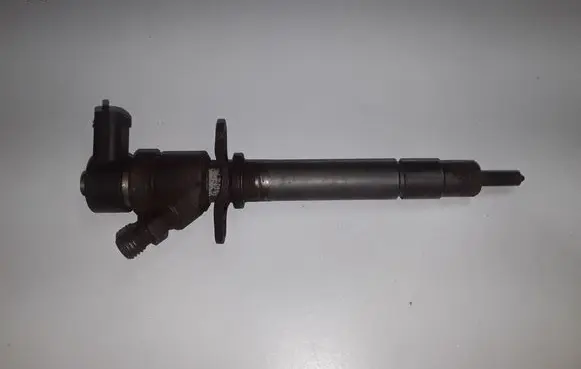 Volvo XC90 Fuel injector 0445110078