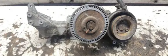 Audi A4 S4 B5 8D Power steering pump