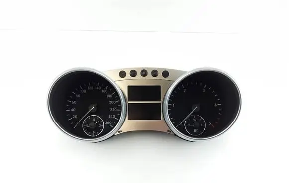Mercedes-Benz ML W164 Speedometer (instrument cluster) A2519003200