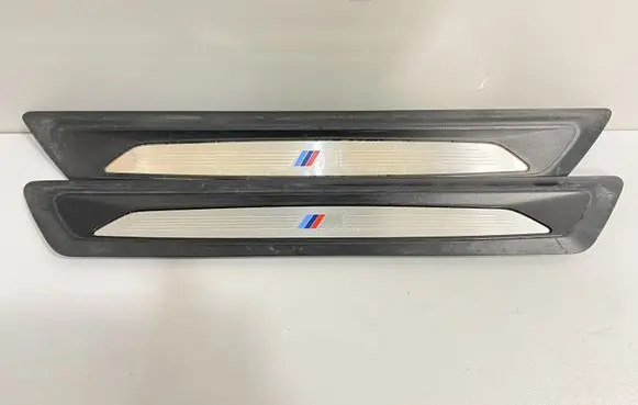 BMW 1 F20 F21 sill trim set (inner) 8051037