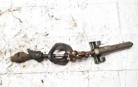 Chevrolet Captiva Steering wheel axle 96626635
