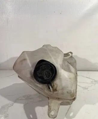 Toyota Prius (XW20) Windshield washer fluid reservoir/tank 060851145