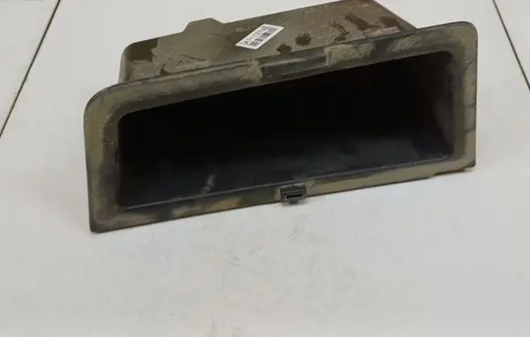 Chevrolet Captiva Glove box 96630544