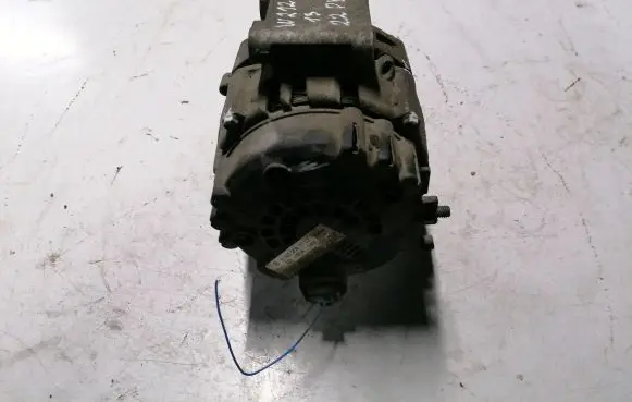 Mercedes-Benz E W212 Generator/alternator A0009067702 0009067702