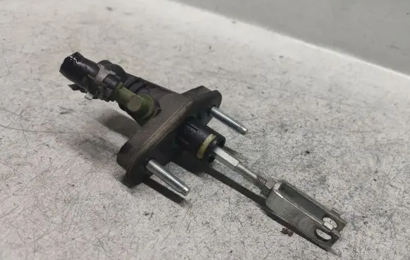 Toyota Verso Master brake cylinder 3142002051