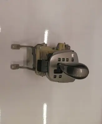KIA Carens III Gear shifter/selector KIA9089785643223
